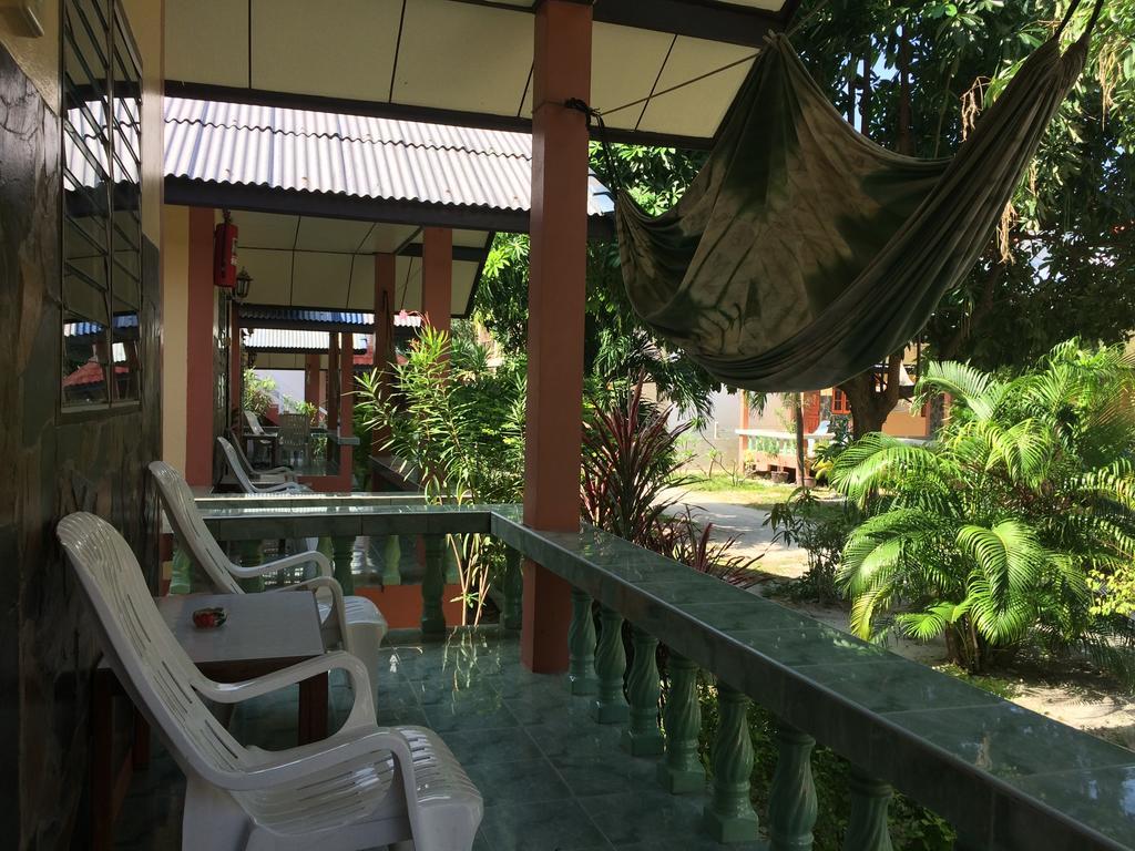 Suksabai Resort Хаад Рин Экстерьер фото