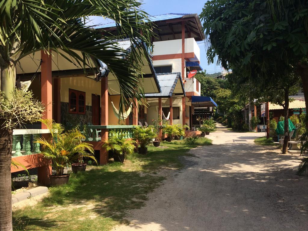 Suksabai Resort Хаад Рин Экстерьер фото